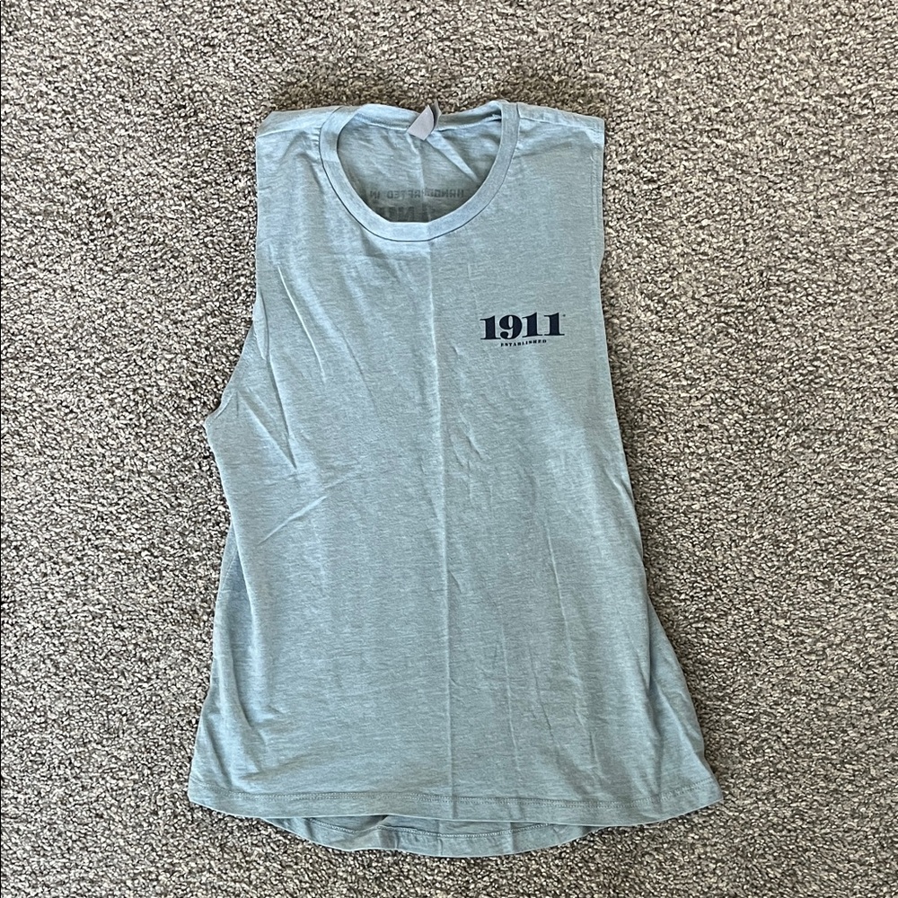 Muscle tank top